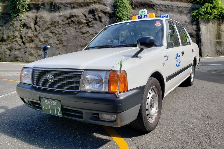 福井タクシー