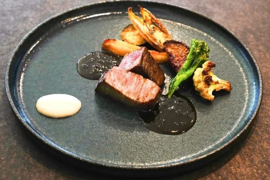 Restaurant & WineBar α（アルファ）