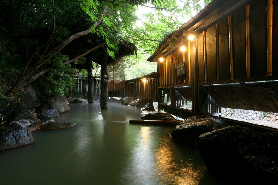 ふもと旅館