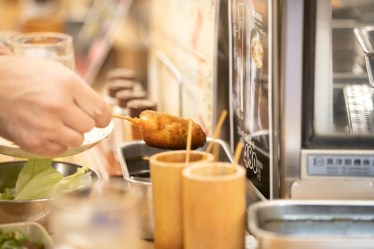 元祖串かつだるま 通天閣店