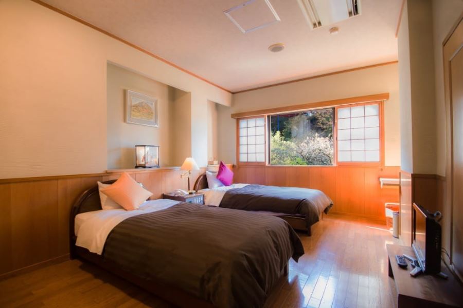 瀬音・湯音の宿 浮羽