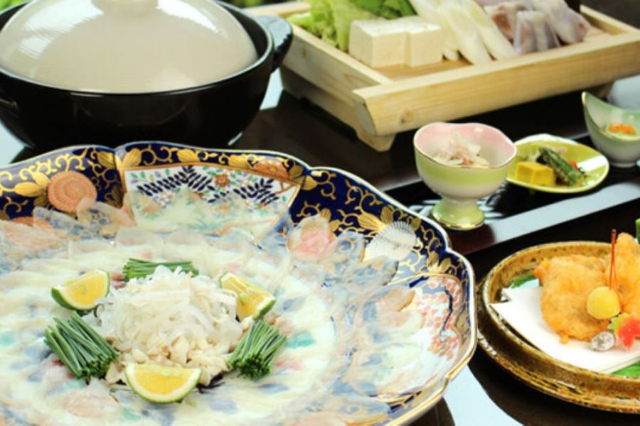 料亭山田屋　臼杵本店