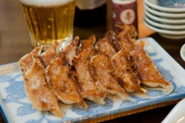 餃子そして焼味 巣王