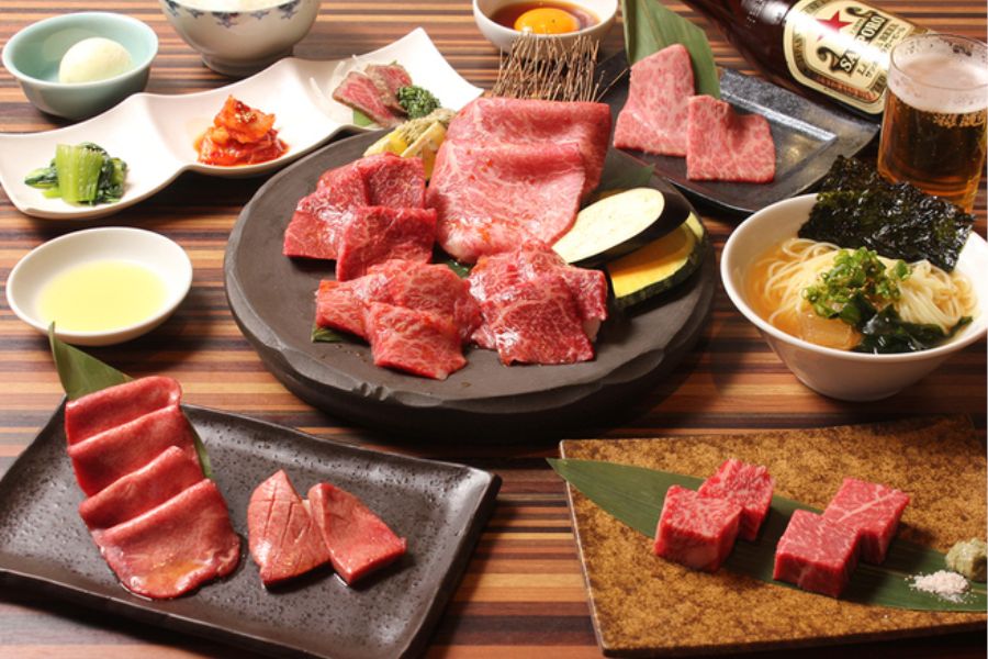 居間焼肉 百欒 登美ヶ丘店