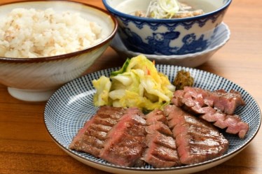 炭焼き牛たん 徳茂
