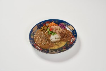 ドラマチックカリー　ゴールデン中崎