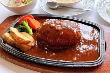 レストラン本陣