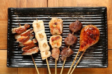 焼き鳥 刺し身 ワイン まそほ3B