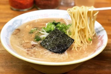 木八伊東店