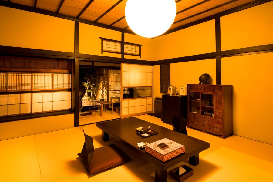 伊東緑涌