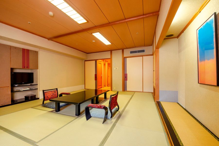 ホテルラヴィエ川良