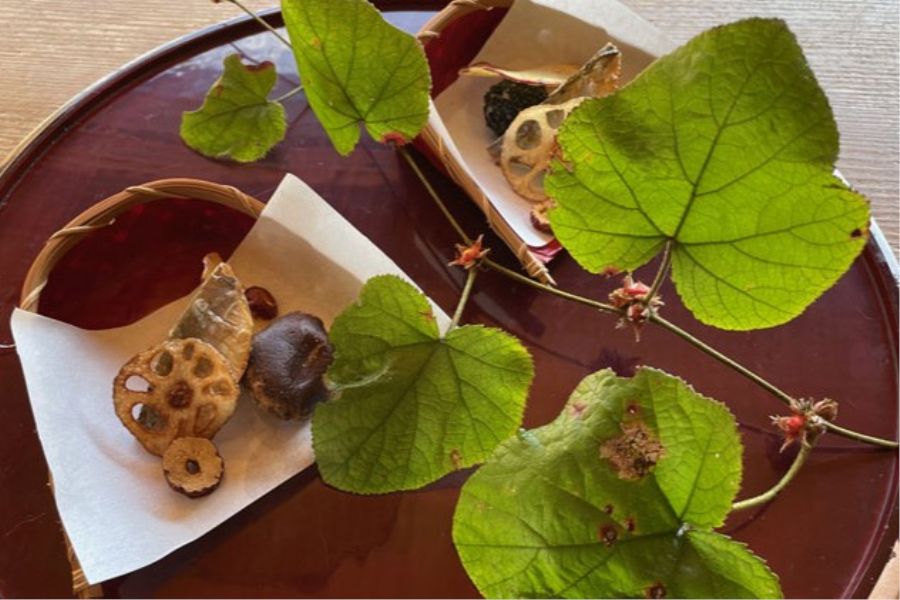 旬菜料理 栢の森