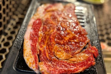 焼肉酒場　ウルス