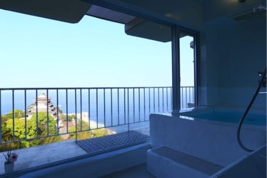 天空のホテル夢寿庵