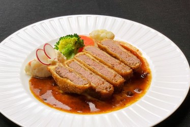 レストラン＆BAR　ガスライト（宝塚ワシントンホテル内８Ｆ）