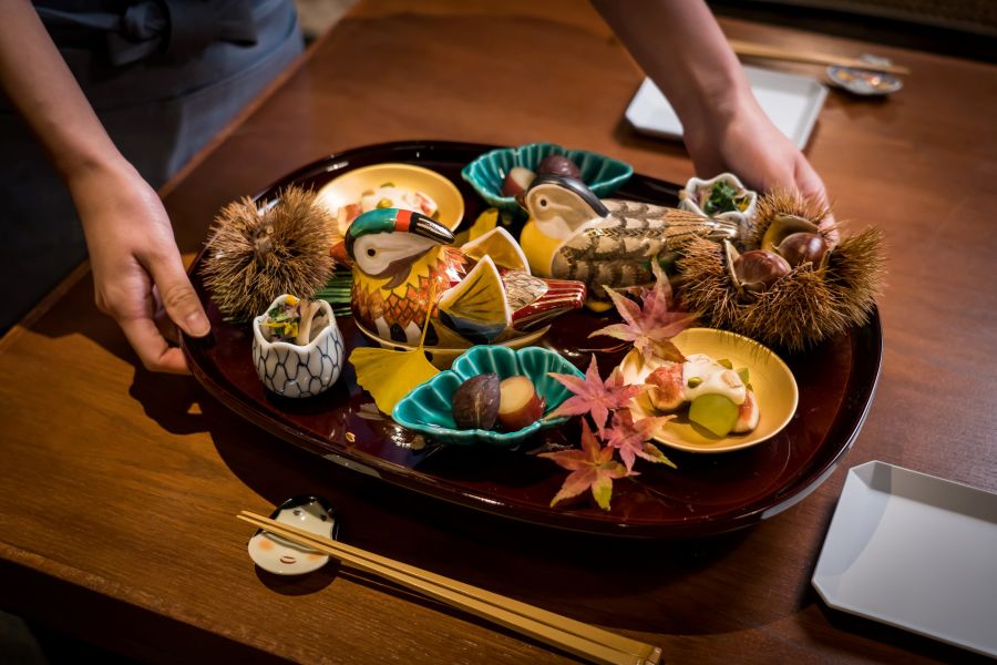 大手町　梯子