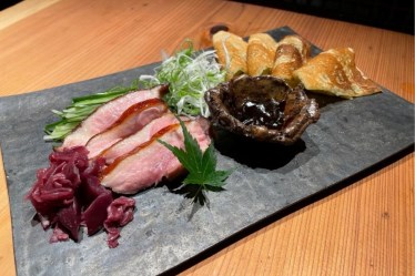炭火焼き鳥　鴨尽　お初天神店