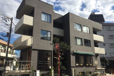 treeside hotel & apartment