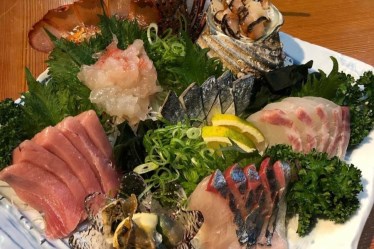 須崎魚河岸・魚貴 須崎本店
